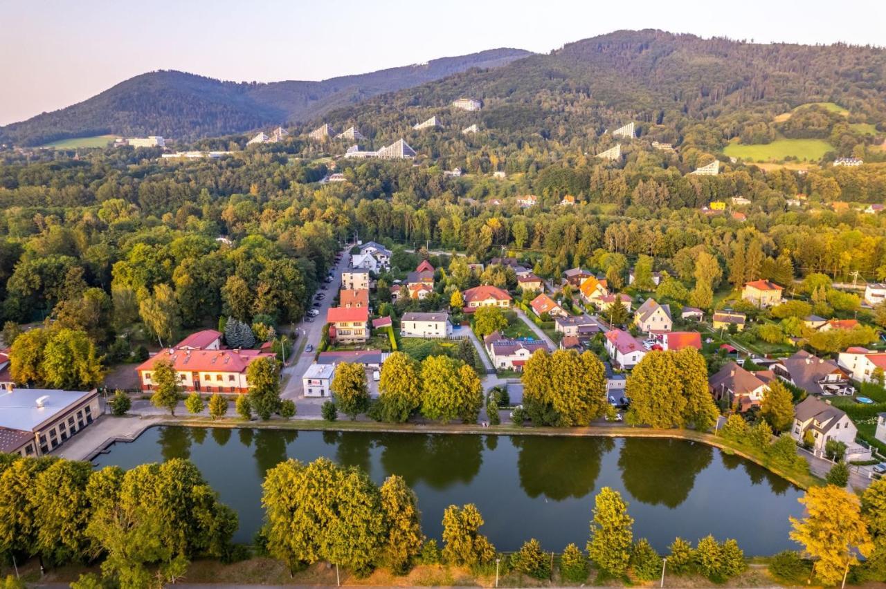 Апартаменти Nad Stawem Устронь Екстер'єр фото